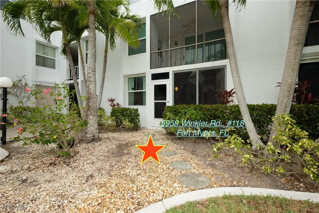 5959 Winkler Road Fort Myers FL 33919