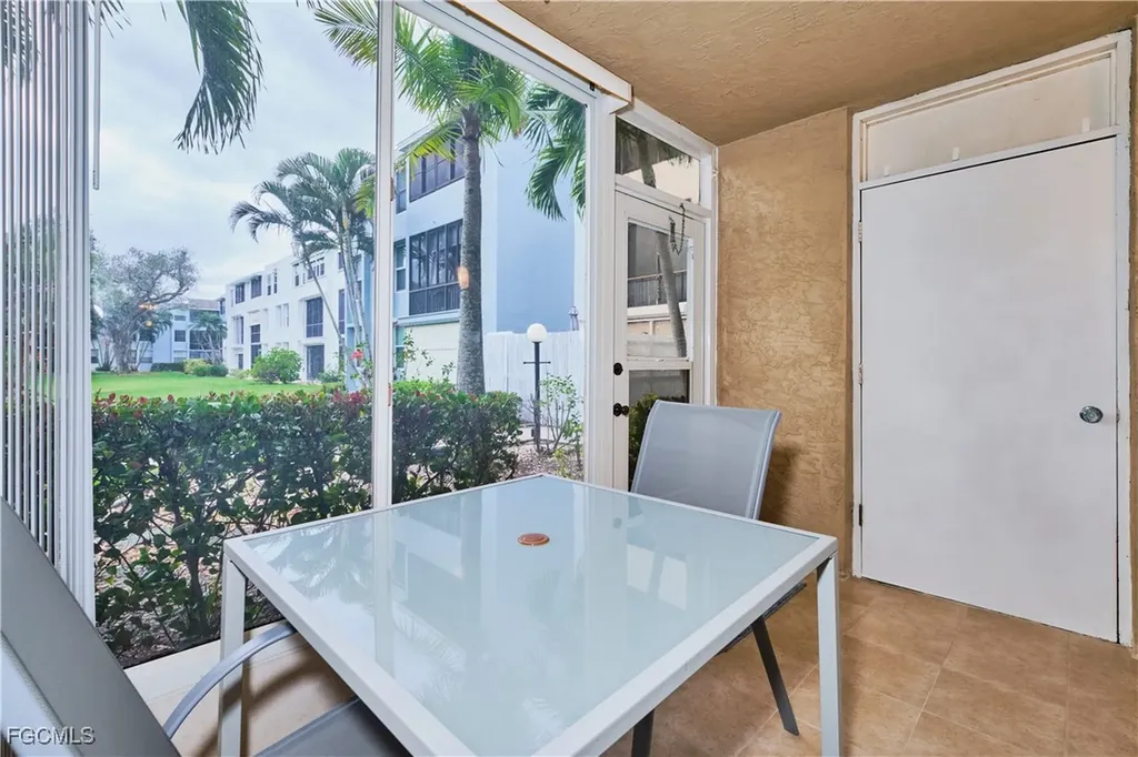 5959 Winkler Road Fort Myers FL 33919