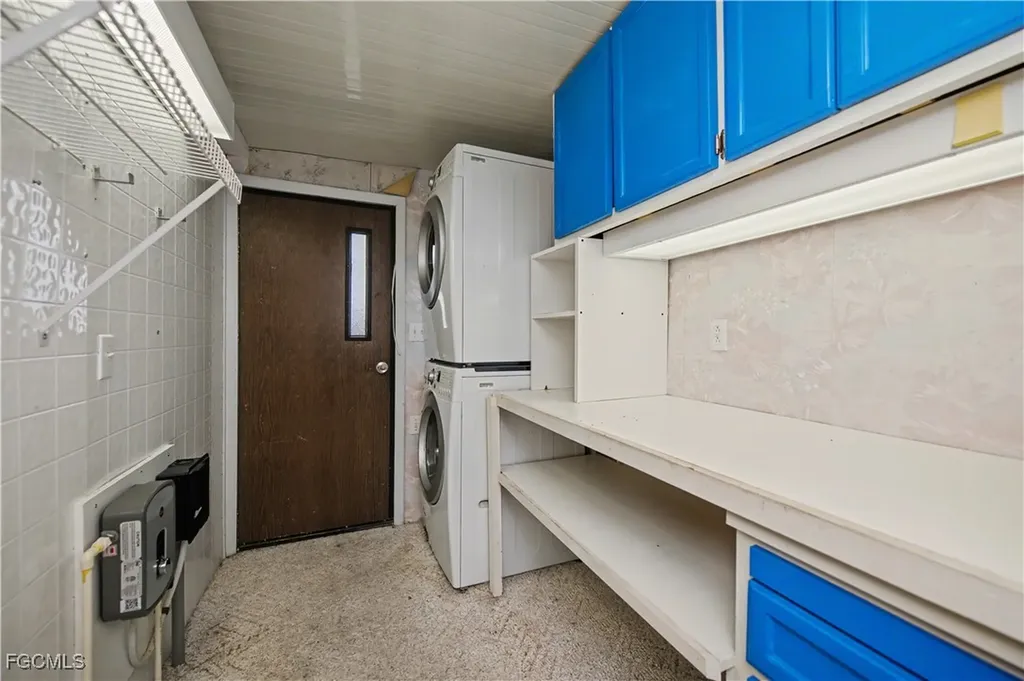 54 La Fonda Lane North Fort Myers FL 33903