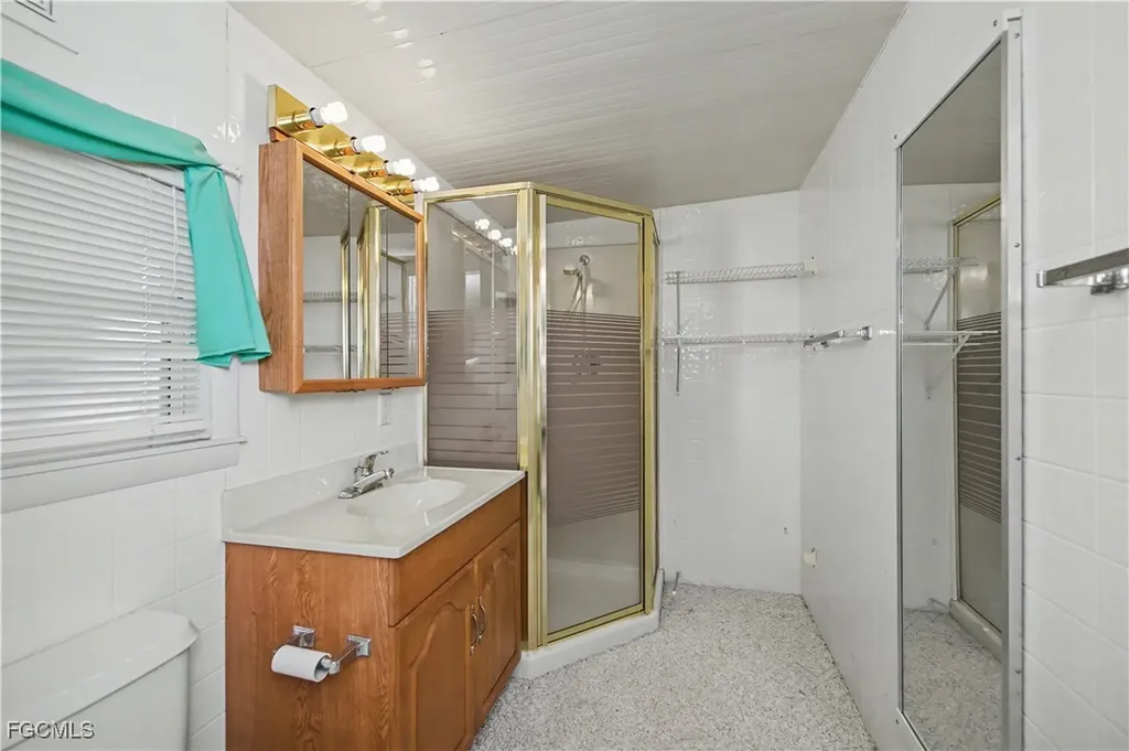 54 La Fonda Lane North Fort Myers FL 33903