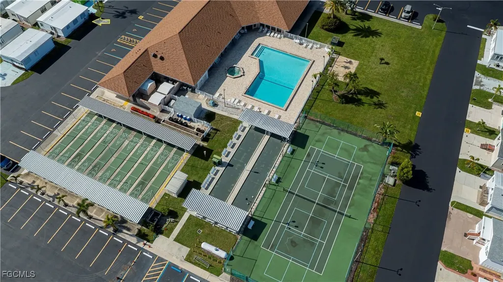 54 La Fonda Lane North Fort Myers FL 33903