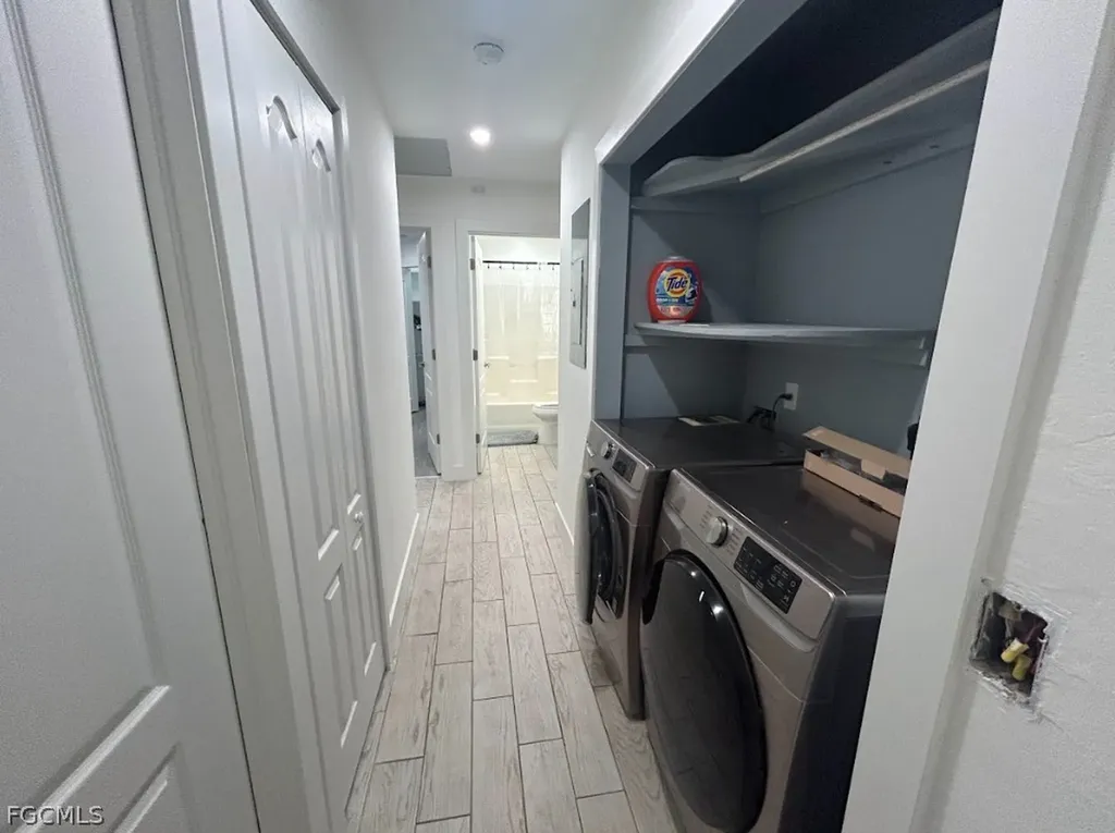 18464 Iris Road Fort Myers FL 33967