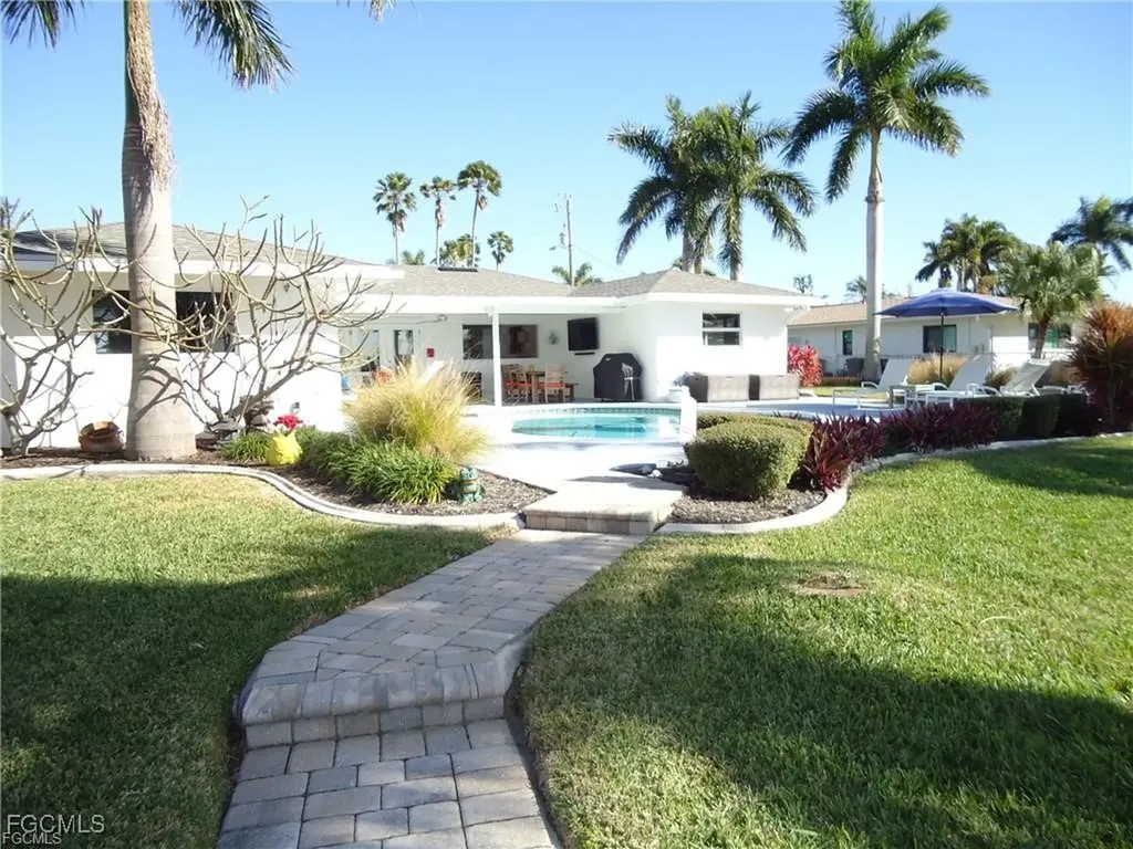 2012 SE 47th Street Cape Coral FL 33904