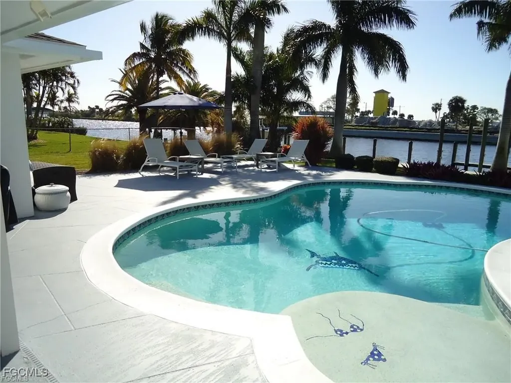 2012 SE 47th Street Cape Coral FL 33904