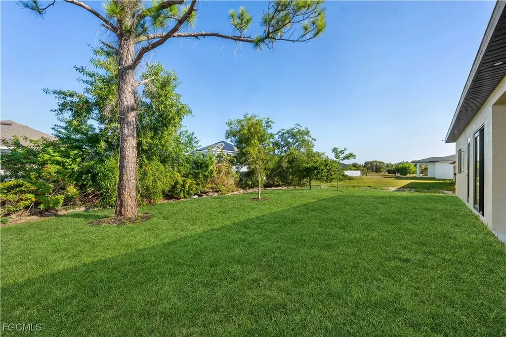 2809 SW Embers Terrace Cape Coral FL 33991