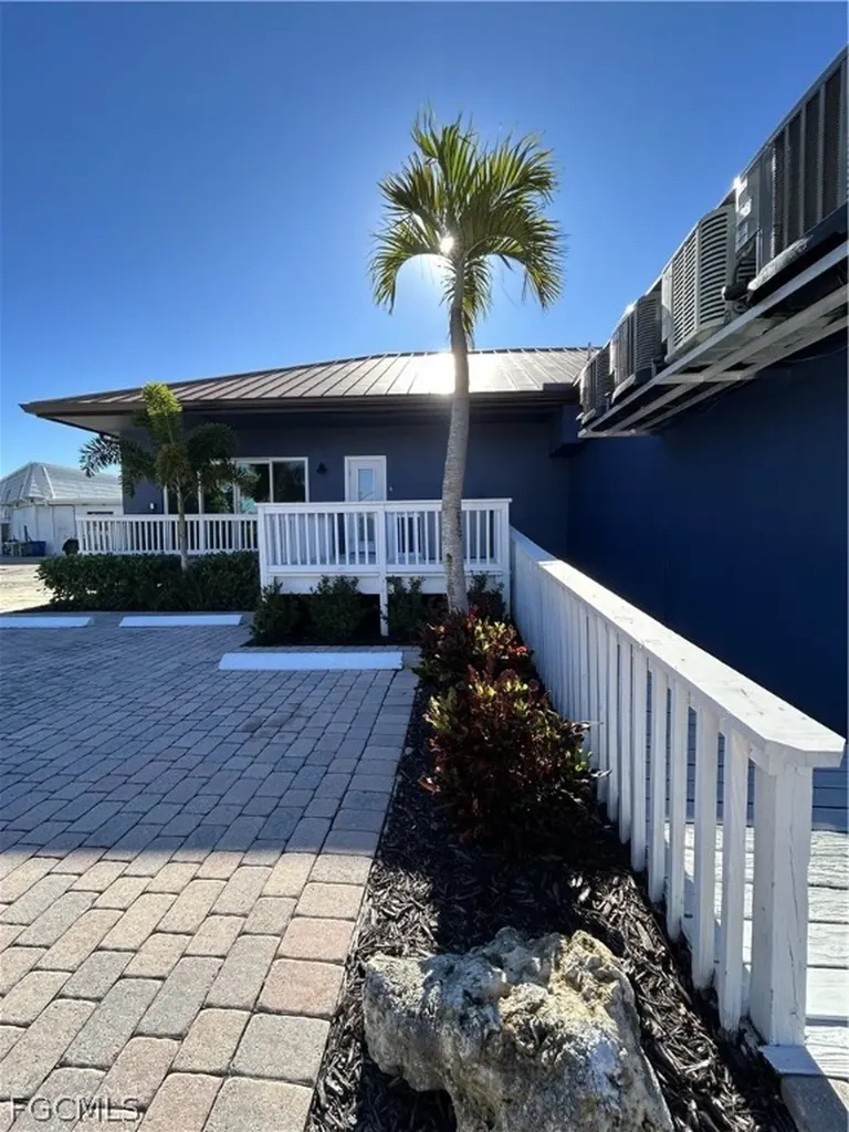 6035 Estero Boulevard Fort Myers Beach FL 33931