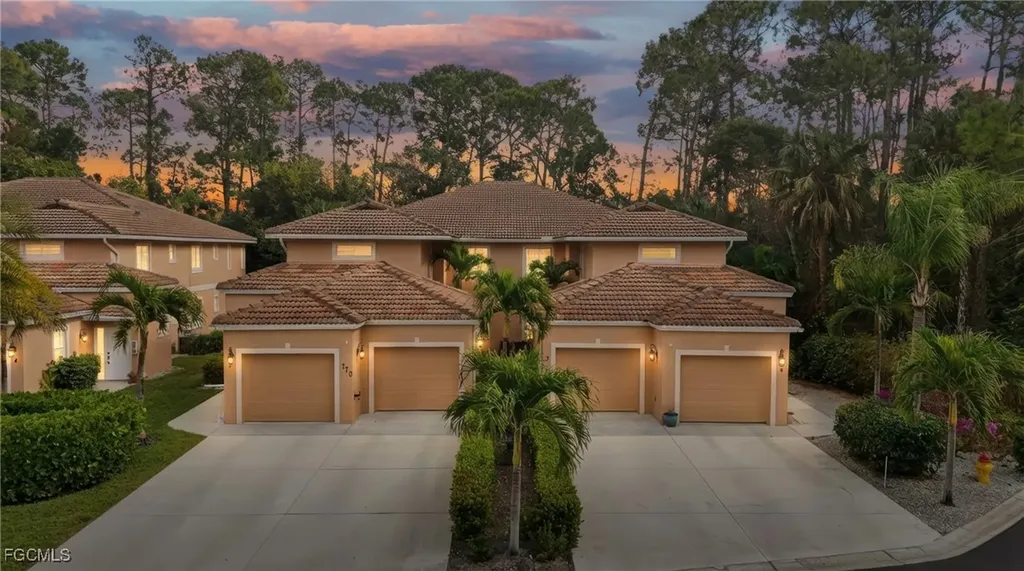 Naples FL, 770 Luisa Lane, Unit 3