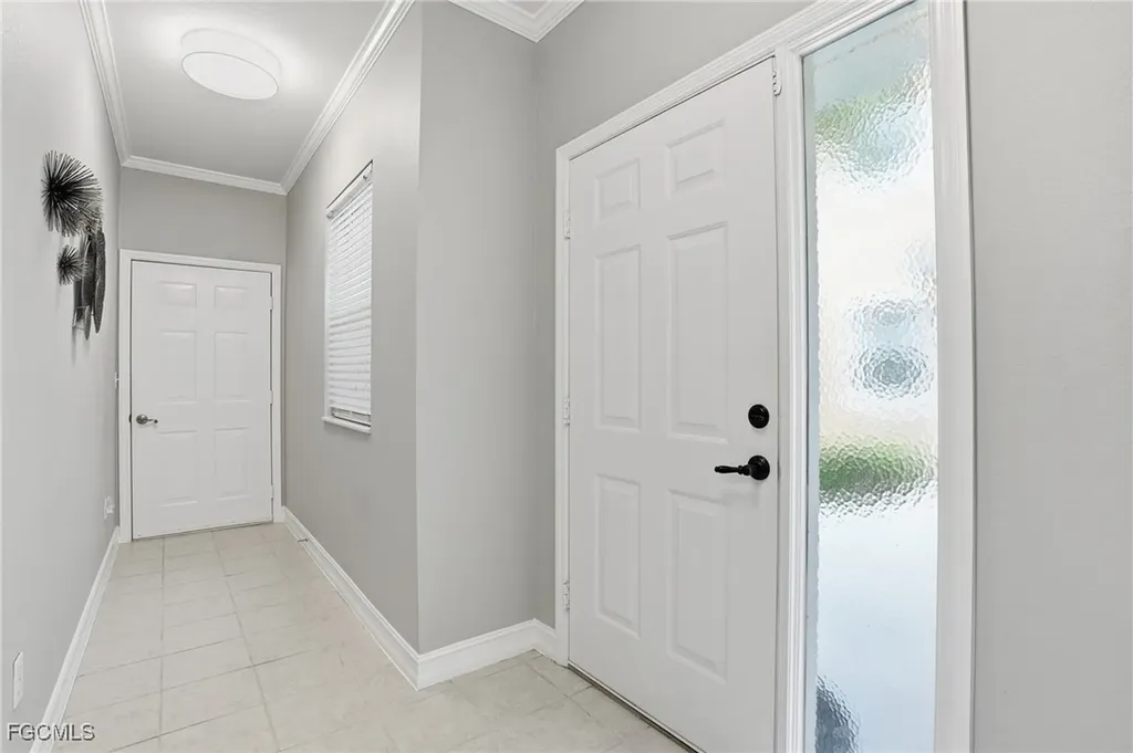 770 Luisa Lane Naples FL 34104