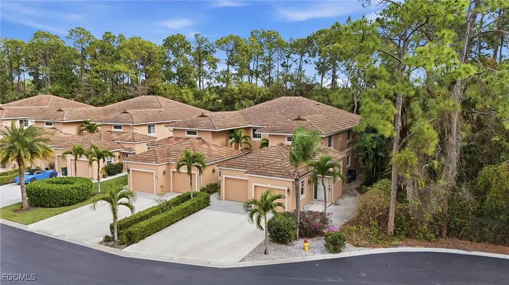 770 Luisa Lane Naples FL 34104
