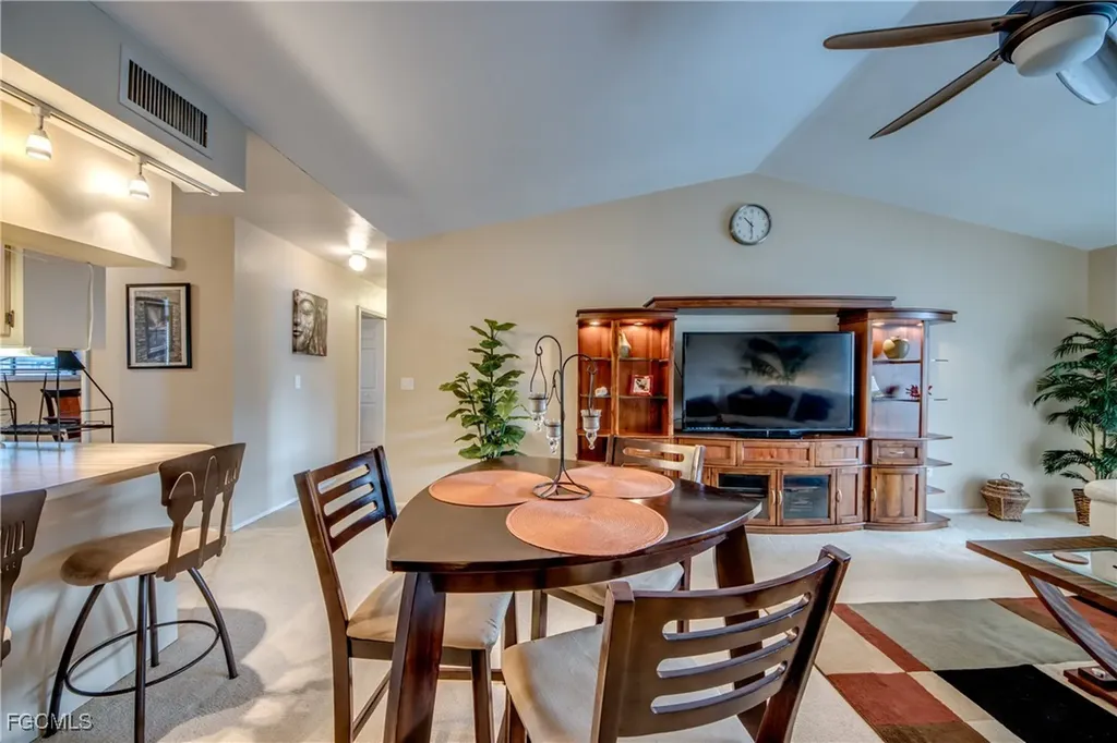 1202 Cape Coral Parkway W Cape Coral FL 33914