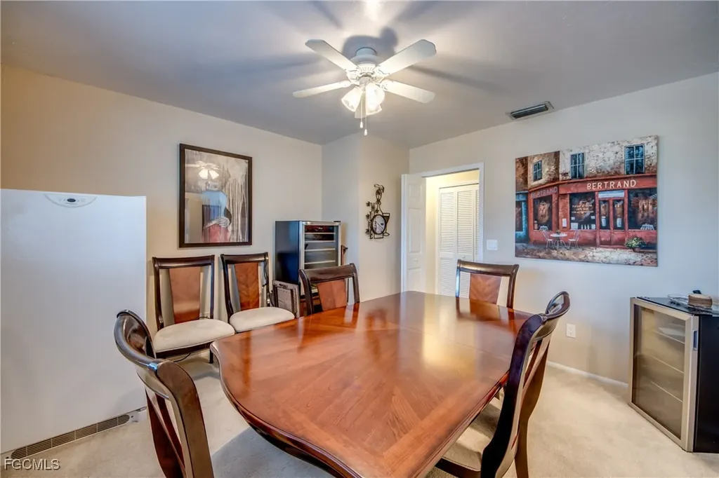 1202 Cape Coral Parkway W Cape Coral FL 33914