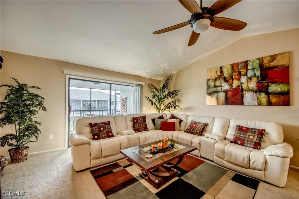 1202 Cape Coral Parkway W Cape Coral FL 33914