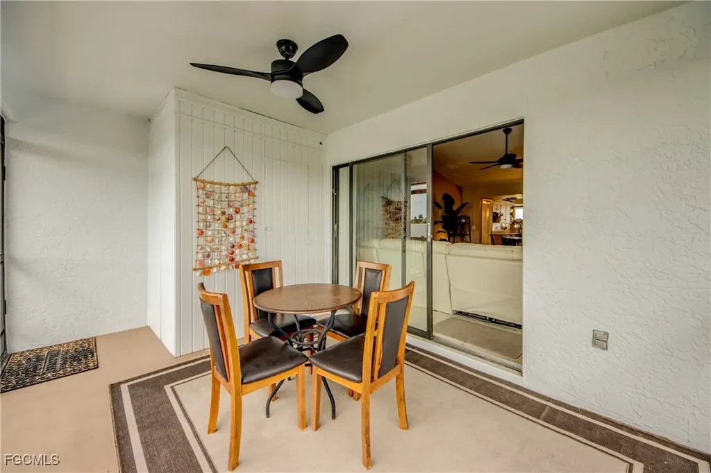 1202 Cape Coral Parkway W Cape Coral FL 33914