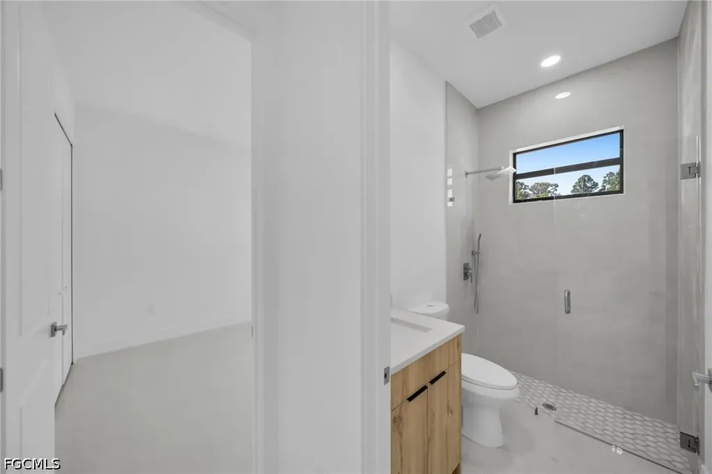 347 Columbus Boulevard S Lehigh Acres FL 33974