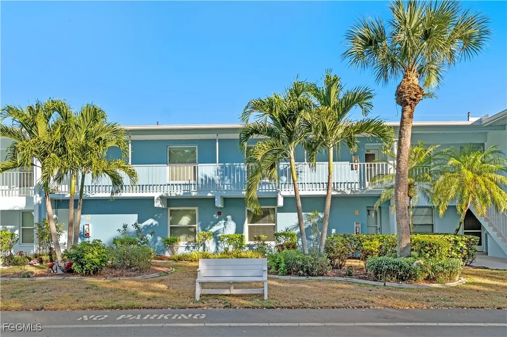 1100 Pondella Road Cape Coral FL 33909