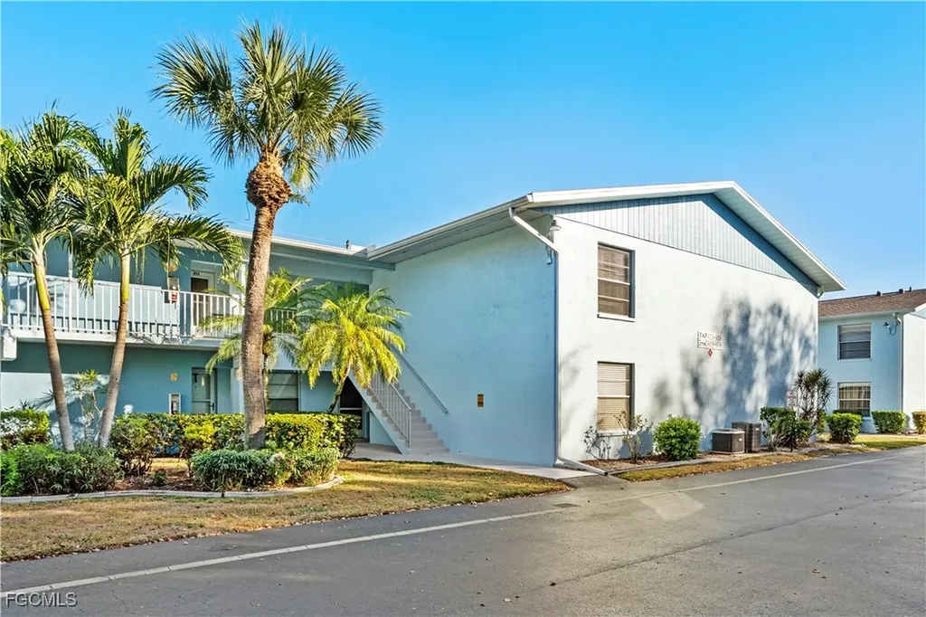 1100 Pondella Road Cape Coral FL 33909