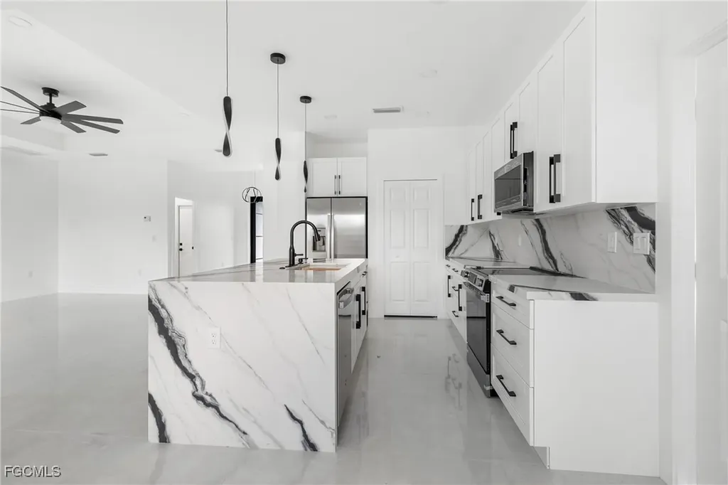 713 Camilla Street E Lehigh Acres FL 33974
