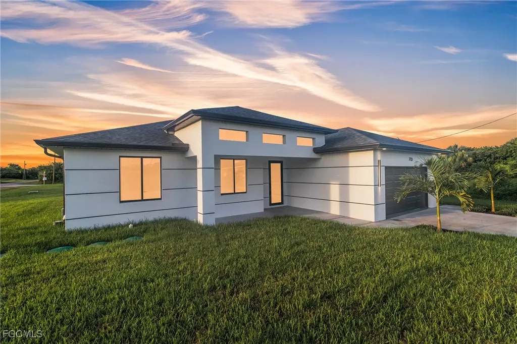 713 Camilla Street E Lehigh Acres FL 33974