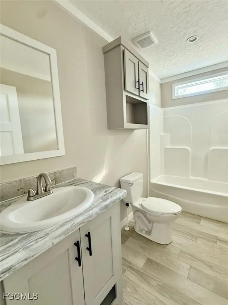 8104 Marx Drive North Fort Myers FL 33917