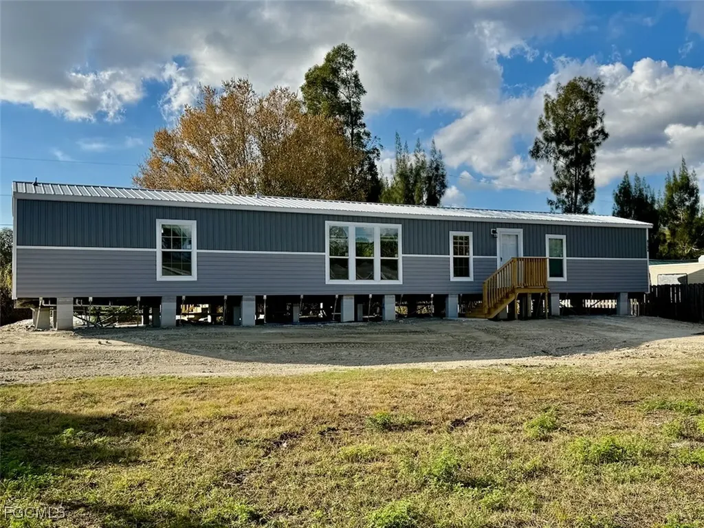 8104 Marx Drive North Fort Myers FL 33917