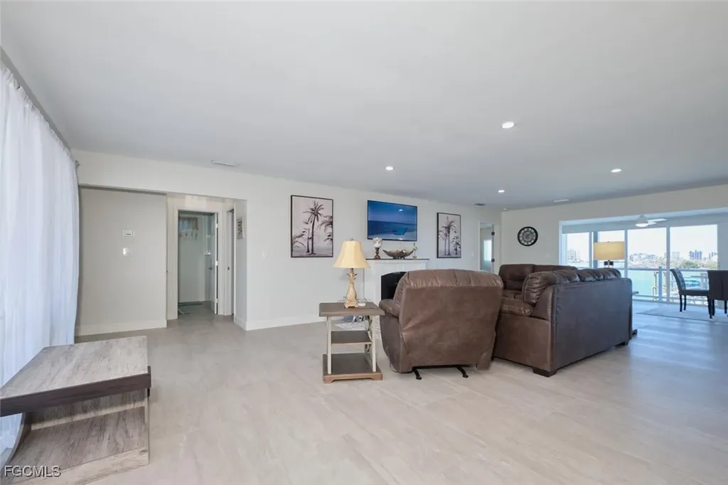 789 San Carlos Drive Fort Myers Beach FL 33931