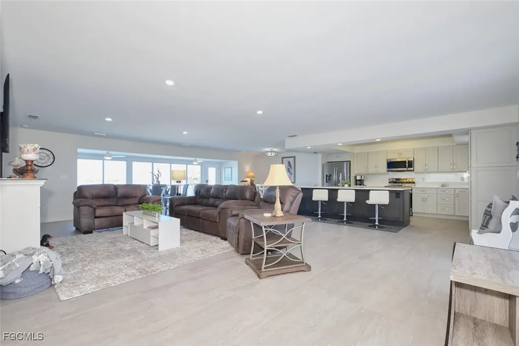789 San Carlos Drive Fort Myers Beach FL 33931