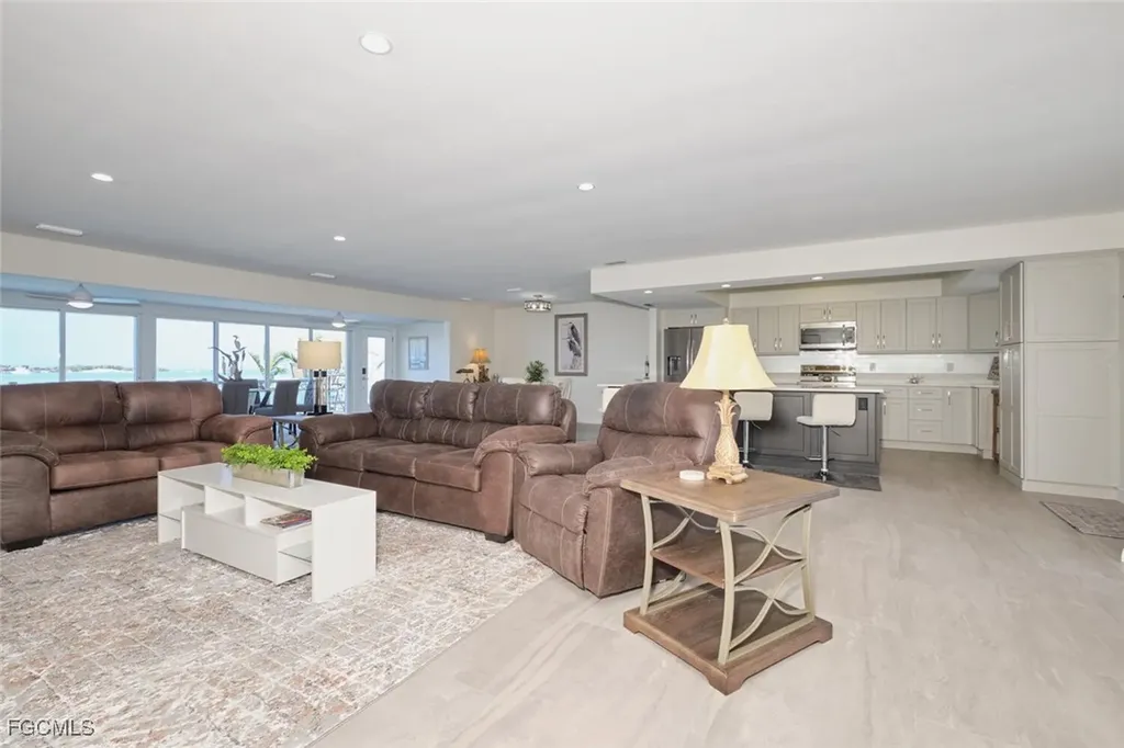 789 San Carlos Drive Fort Myers Beach FL 33931