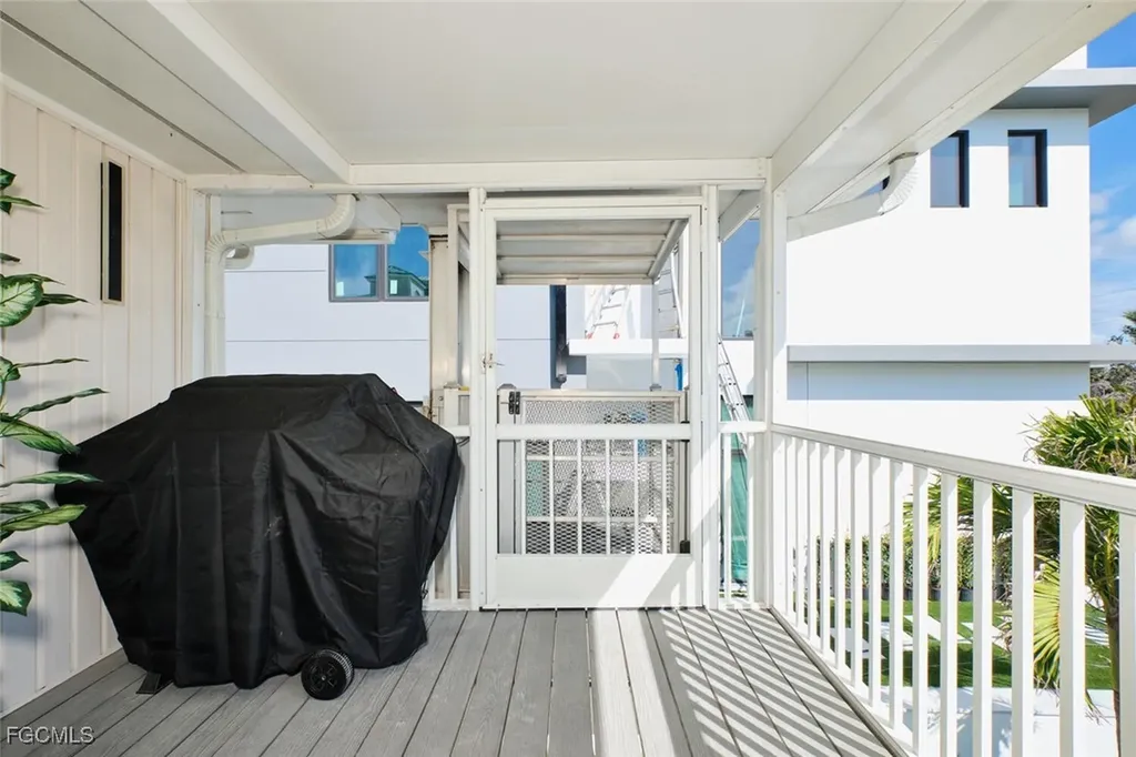 789 San Carlos Drive Fort Myers Beach FL 33931
