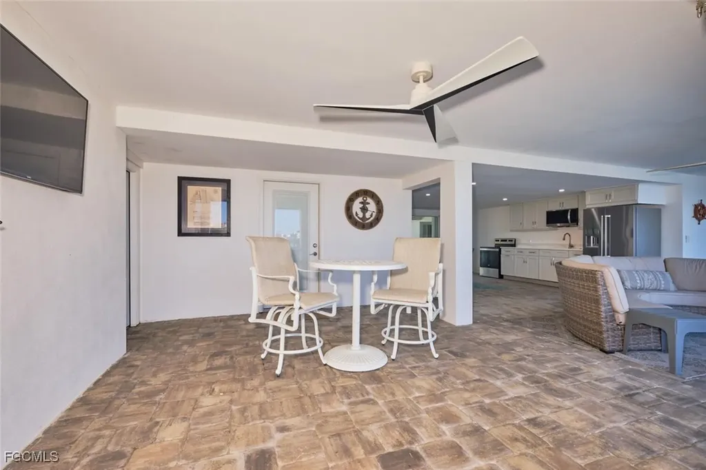 789 San Carlos Drive Fort Myers Beach FL 33931