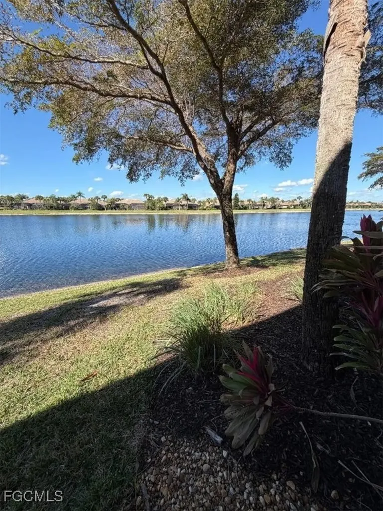 10018 Sky View Way Fort Myers FL 33913