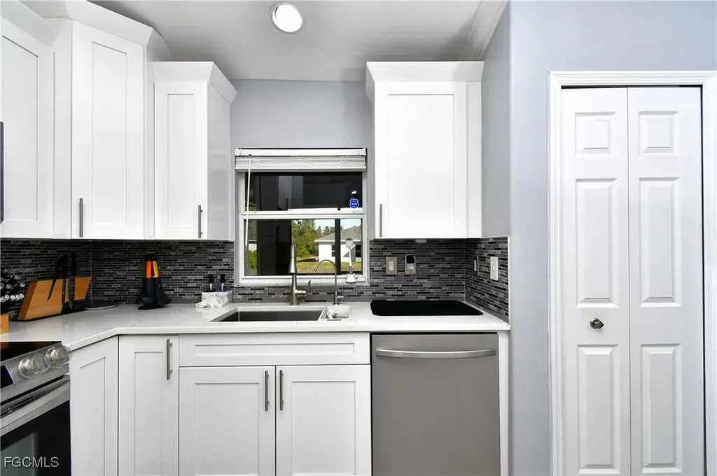3414 40th Street SW Lehigh Acres FL 33976