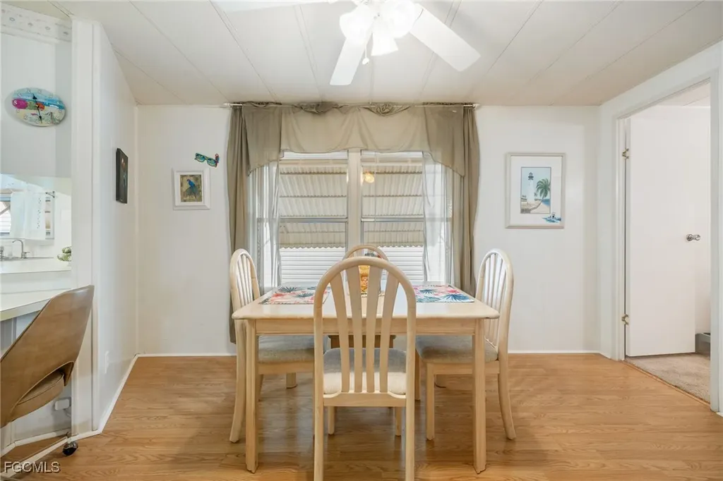 512 Crampton Lane North Fort Myers FL 33903