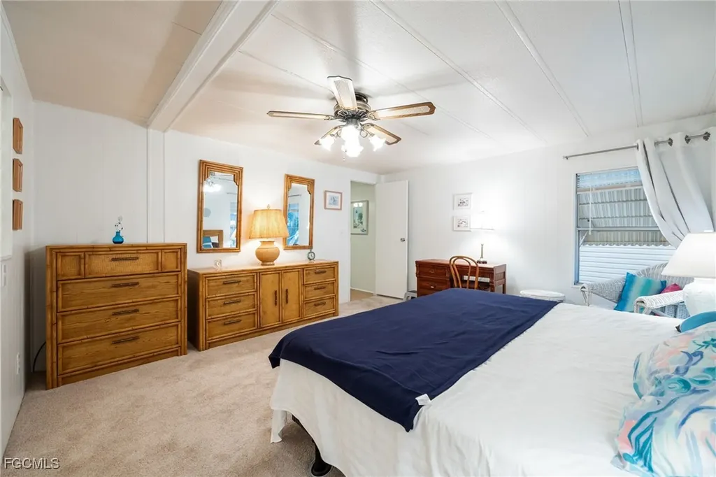 512 Crampton Lane North Fort Myers FL 33903