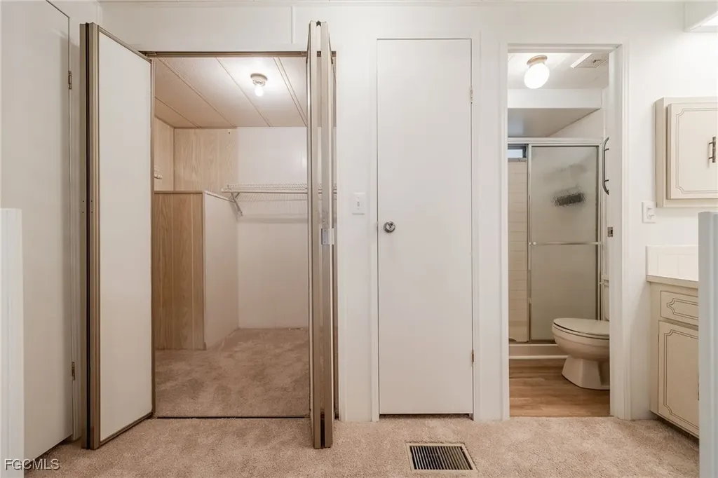 512 Crampton Lane North Fort Myers FL 33903