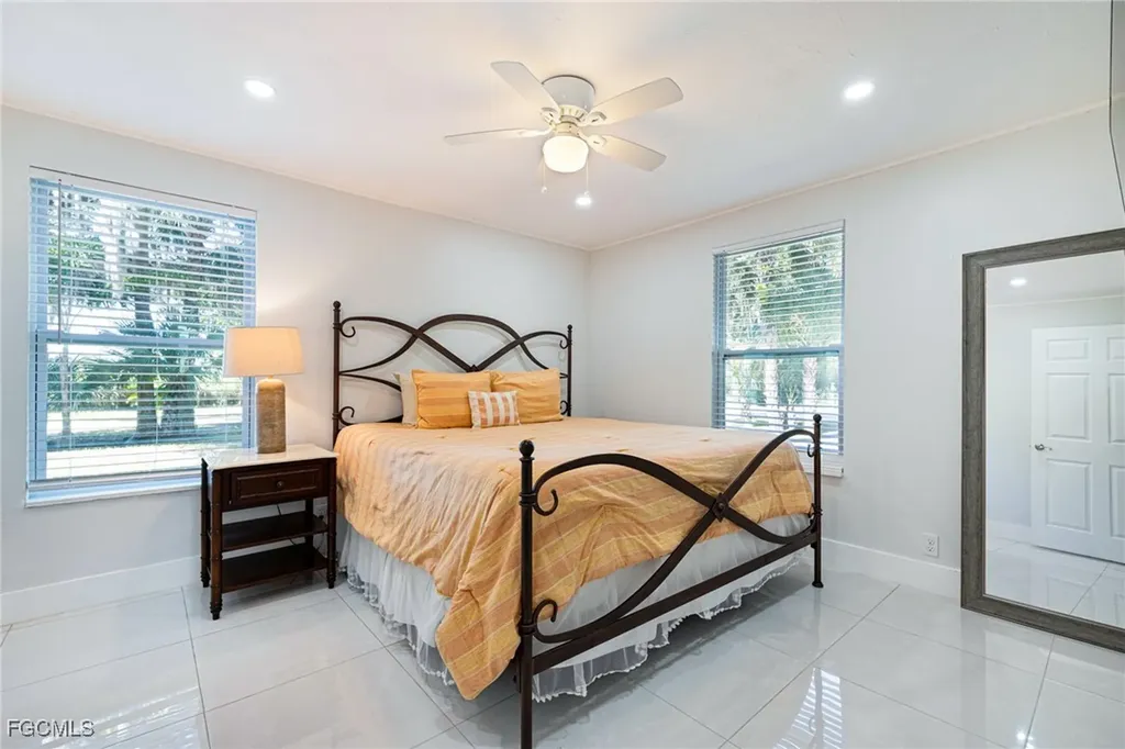 19481/483 S River Road Alva FL 33920