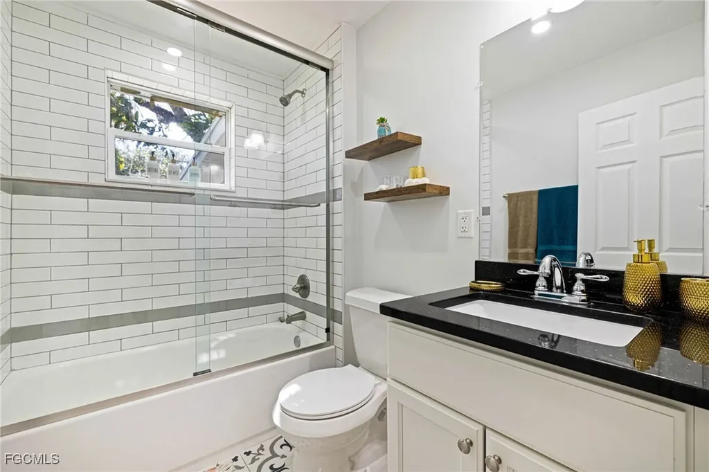 19481/483 S River Road Alva FL 33920