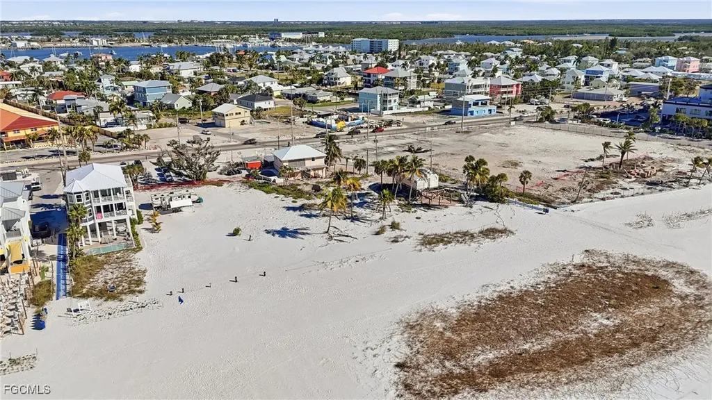 42 Avenue E Fort Myers Beach FL 33931