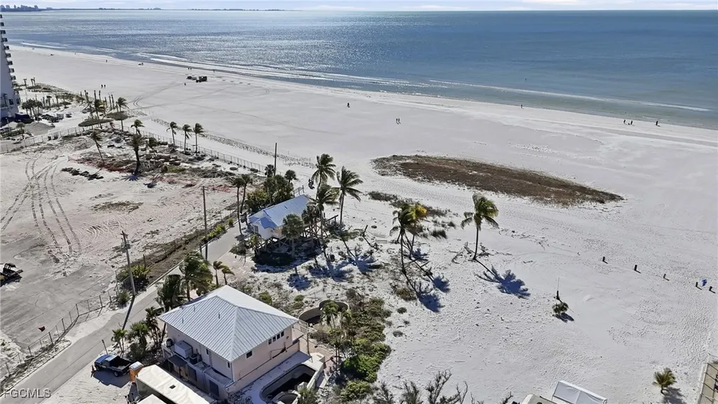 42 Avenue E Fort Myers Beach FL 33931