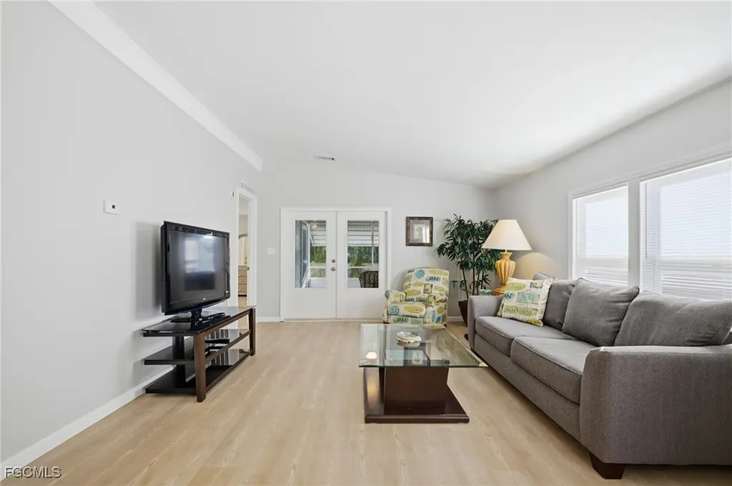 14736 Patrick Henry Road North Fort Myers FL 33917