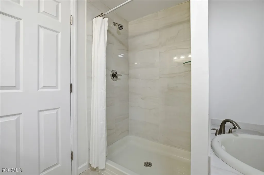 14736 Patrick Henry Road North Fort Myers FL 33917