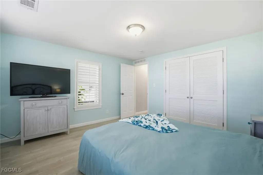 14736 Patrick Henry Road North Fort Myers FL 33917