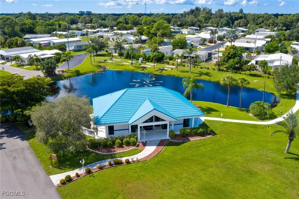 14736 Patrick Henry Road North Fort Myers FL 33917