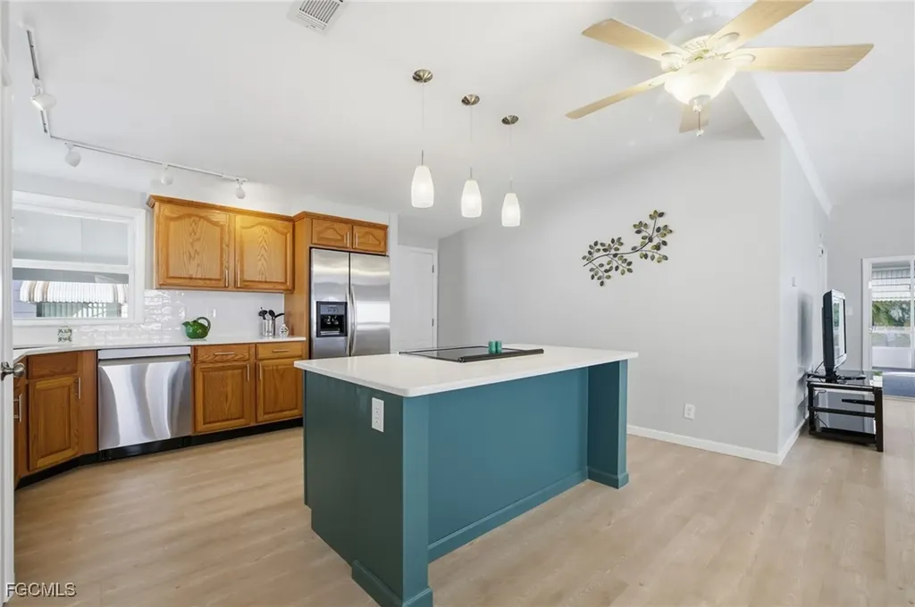 14736 Patrick Henry Road North Fort Myers FL 33917