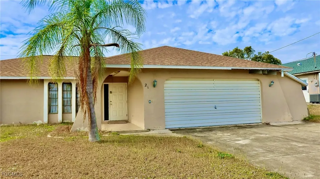 214 NE 9th Court Cape Coral FL 33909