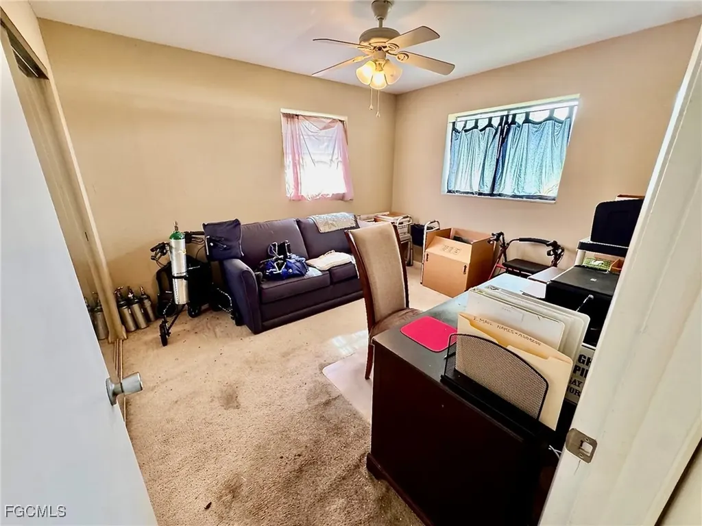 214 NE 9th Court Cape Coral FL 33909