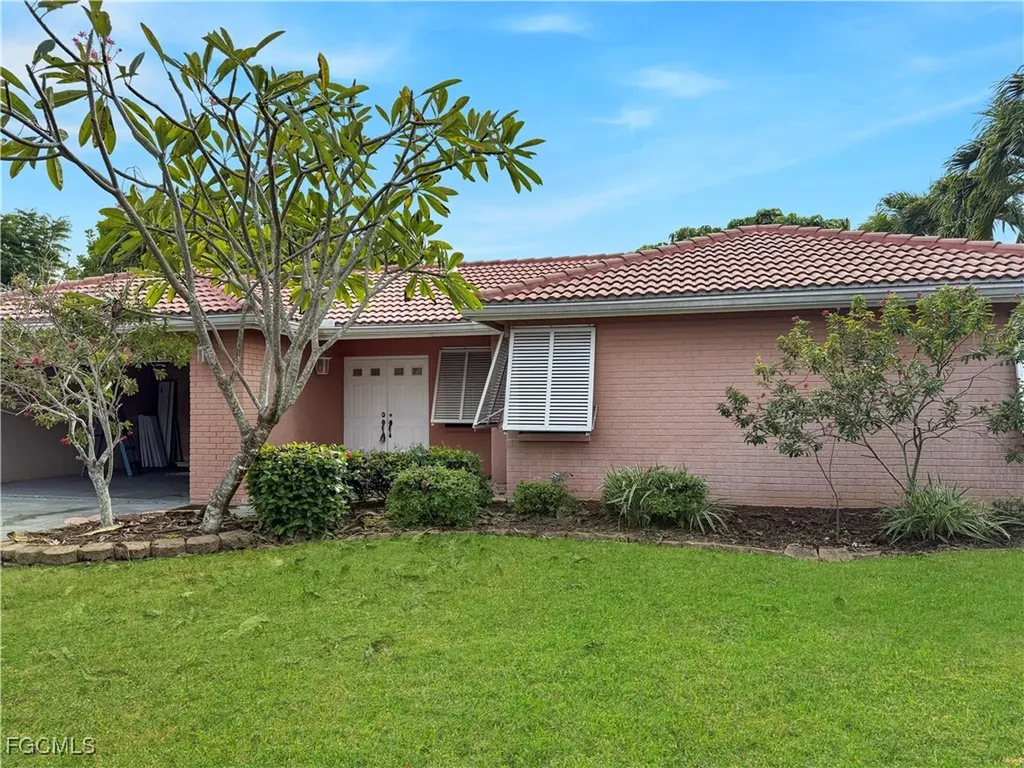 9701 Galley Court Fort Myers FL 33919