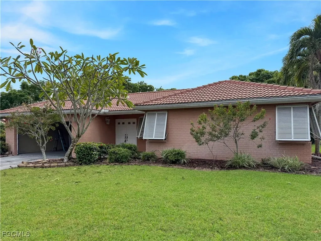9701 Galley Court Fort Myers FL 33919