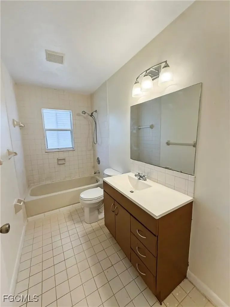 9701 Galley Court Fort Myers FL 33919