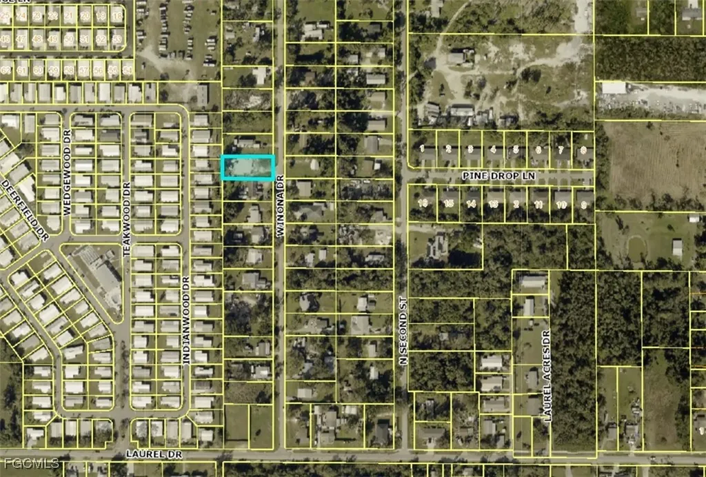 2811 Winona Drive North Fort Myers FL 33917