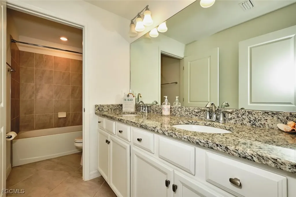 16145 Rosemallow Lane Alva FL 33920